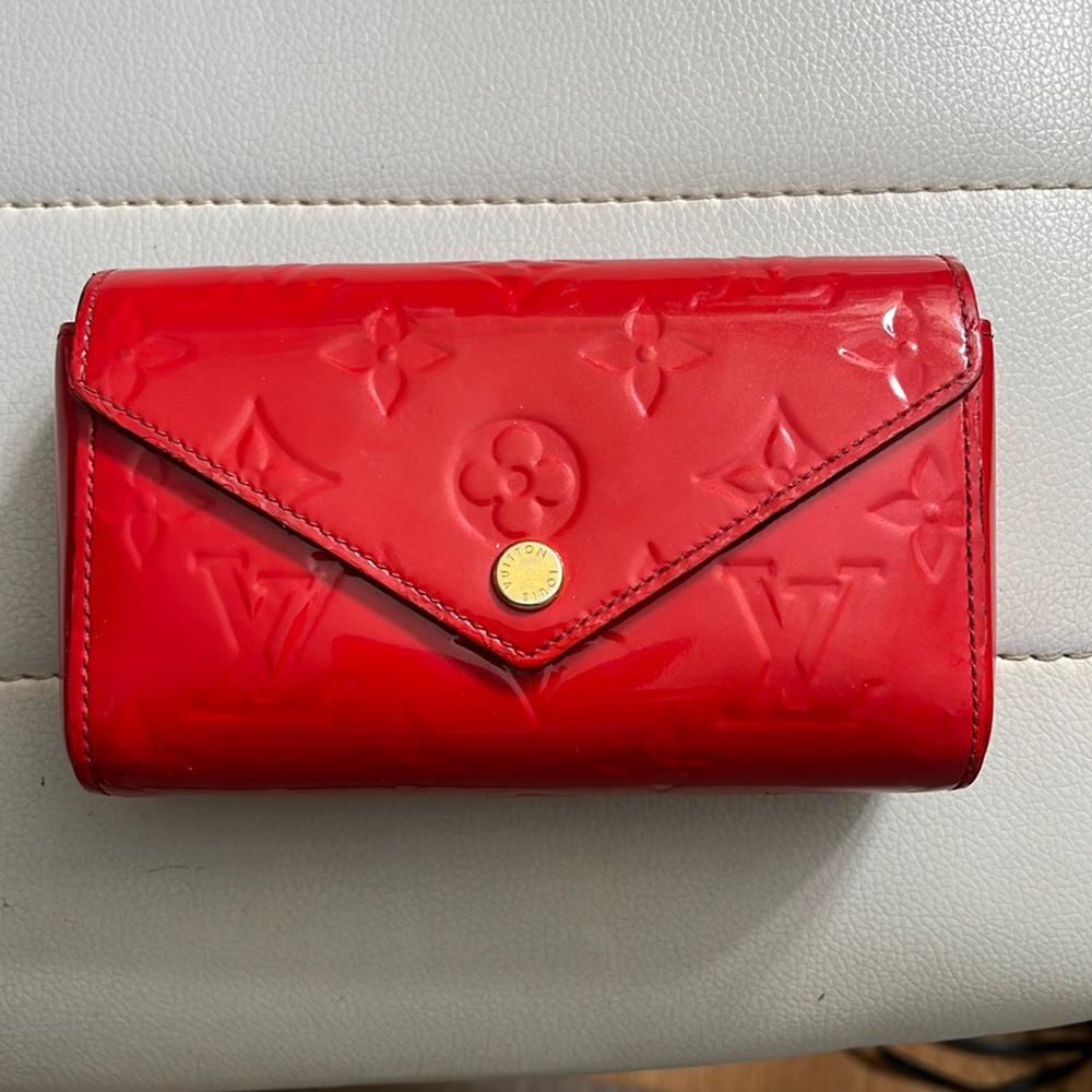 Authentic Vintage Louis Vuitton Vernis Pouch